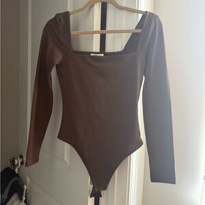 Aritzia square neck Long Sleeve Bodysuit